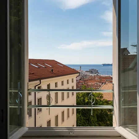 Ora Et Labora * טריאסטה